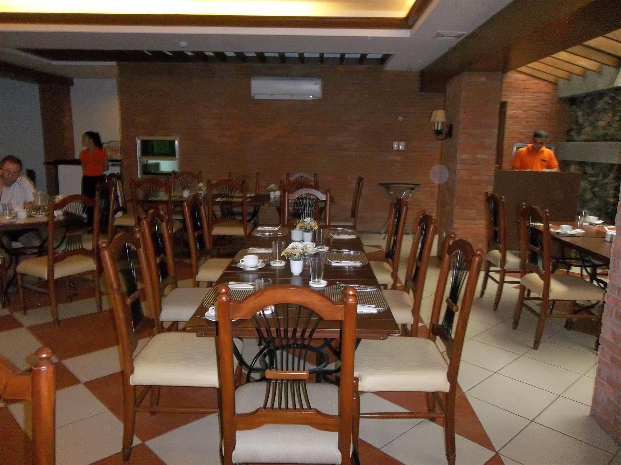 Davao City Hotel Emilia מראה חיצוני תמונה