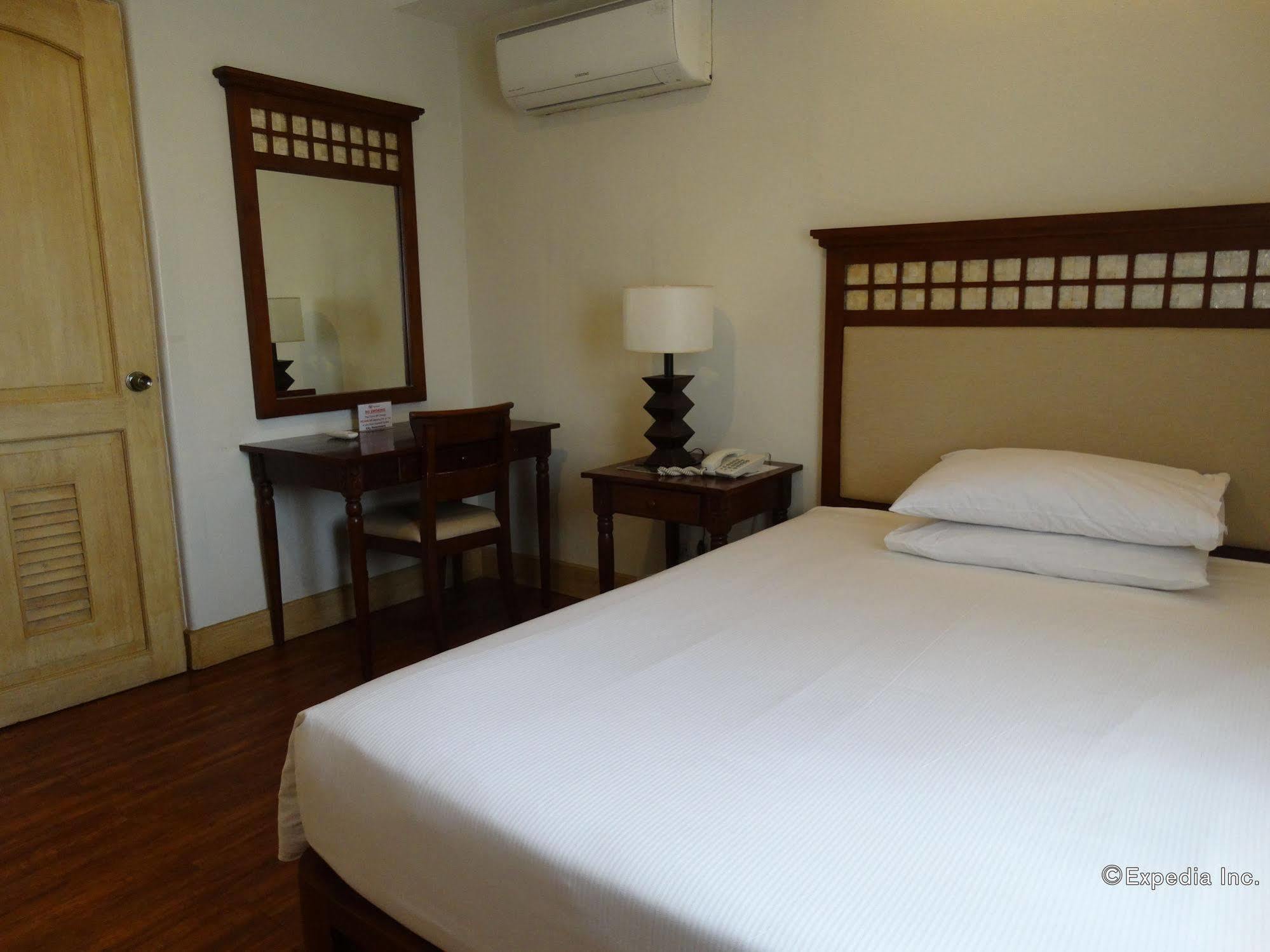 Davao City Hotel Emilia מראה חיצוני תמונה