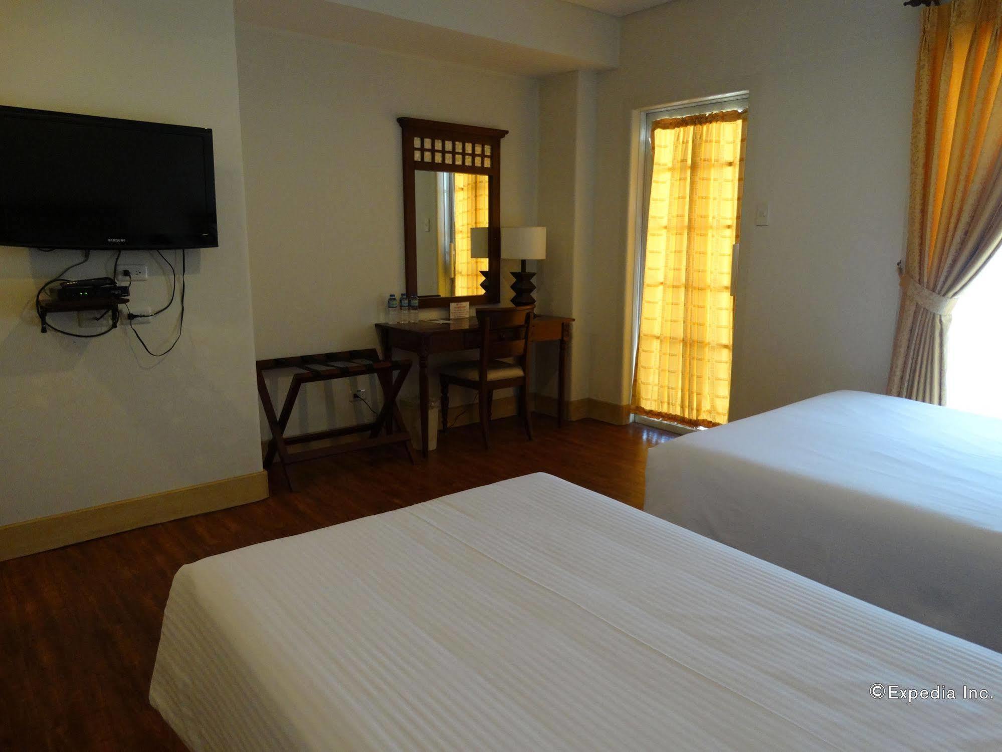 Davao City Hotel Emilia מראה חיצוני תמונה